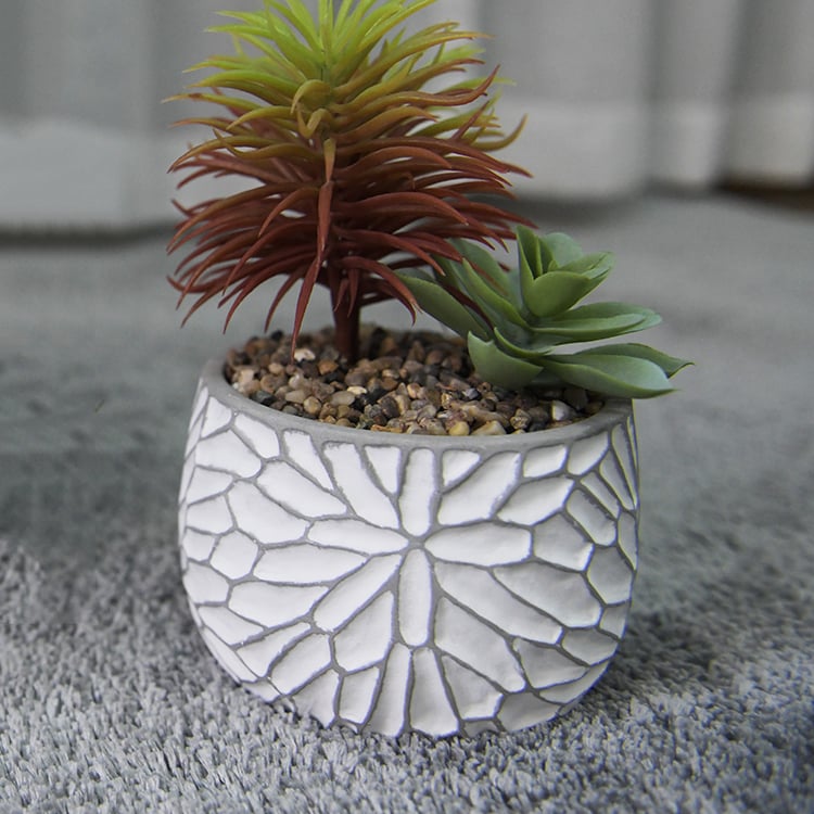 Custom Cheapest Vintage Indoor Decoration Clay Planter Carved Cement Flower Pot
