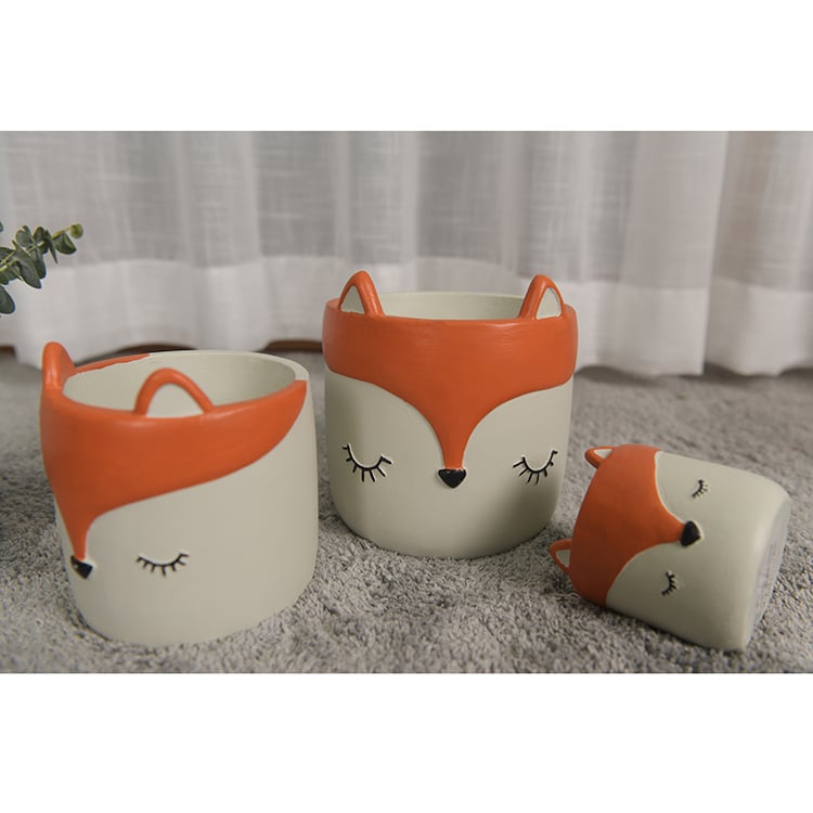 Cute Fox Animal Design Cement Flowerpot Manufacturer