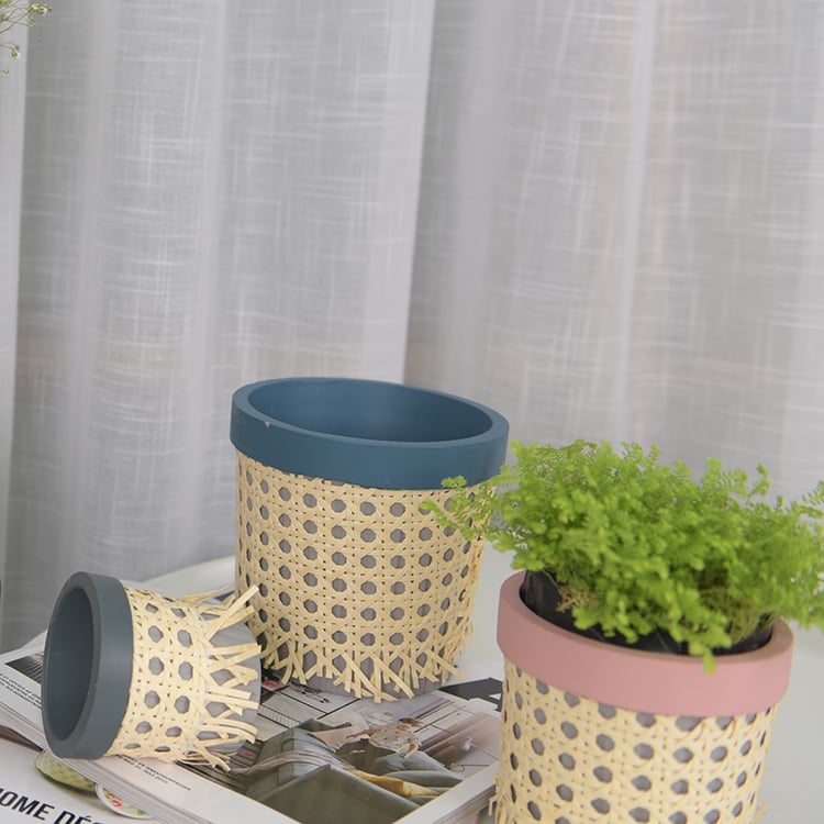 Custom Small Cement Concrete Planter Flower Pot With Rattan Design